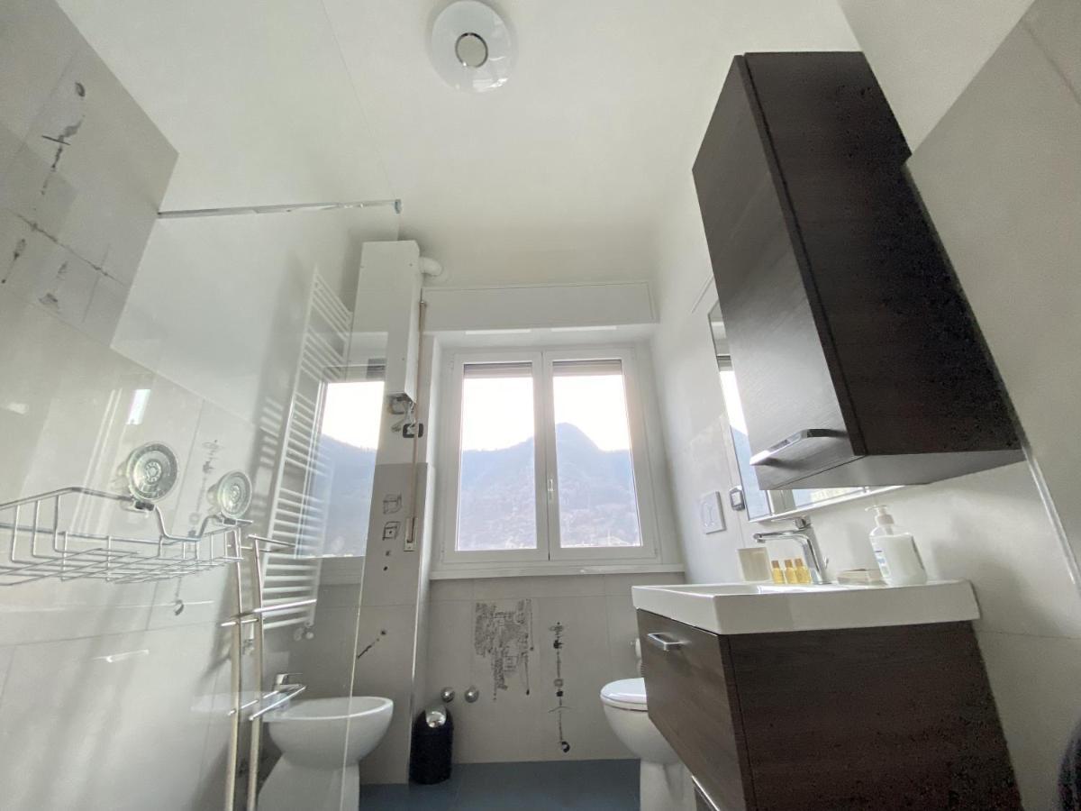 Stylish Apartment In Como Downtown Extérieur photo